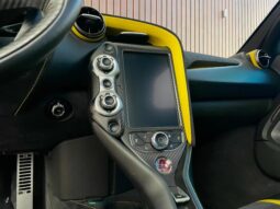 
										MCLAREN 720S cheio									