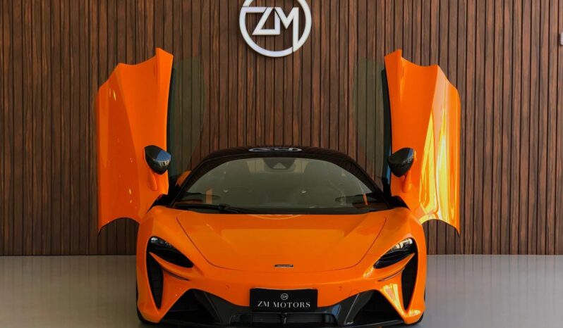 
								MCLAREN ARTURA cheio									