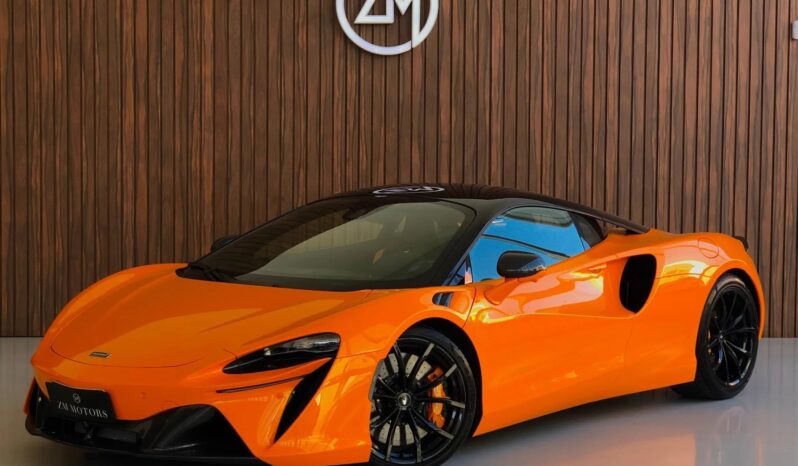 
								MCLAREN ARTURA cheio									
