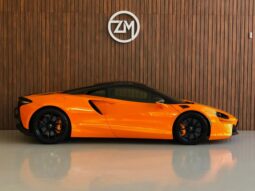 MCLAREN ARTURA