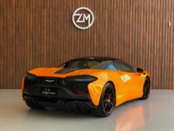 
										MCLAREN ARTURA cheio									