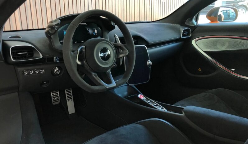
								MCLAREN ARTURA cheio									
