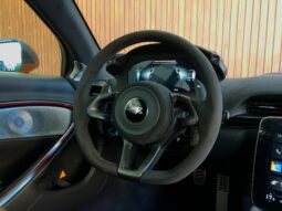 
										MCLAREN ARTURA cheio									
