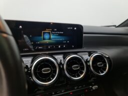 
										MERCEDES-BENZ A 200 cheio									