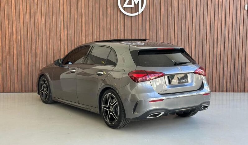 
								MERCEDES-BENZ A 200 cheio									