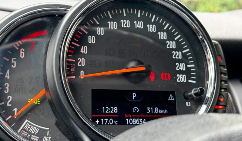 
								MINI COOPER cheio									