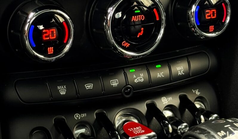 
								MINI COOPER cheio									