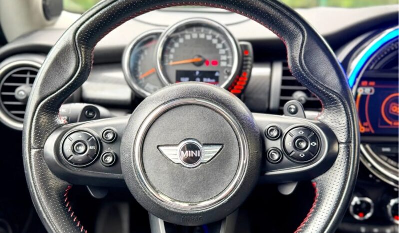 
								MINI COOPER cheio									