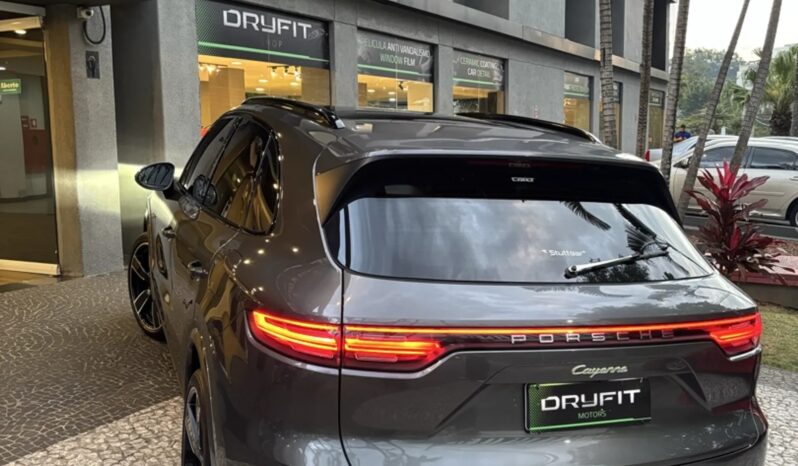 
								PORSCHE CAYENNE cheio									