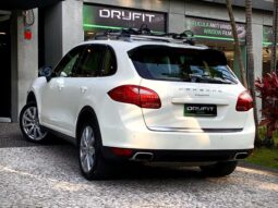 
										PORSCHE CAYENNE cheio									