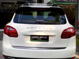 
										PORSCHE CAYENNE cheio									