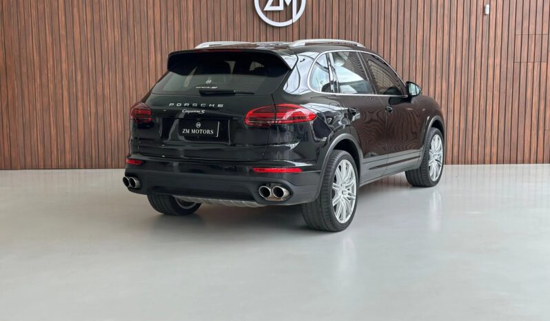 
								PORSCHE CAYENNE cheio									