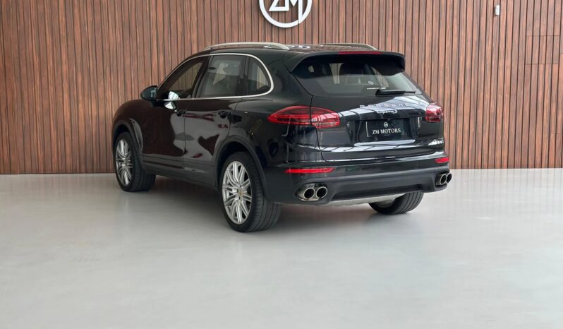 
								PORSCHE CAYENNE cheio									