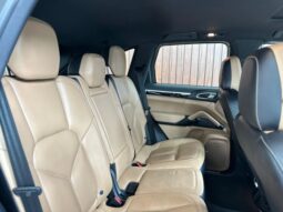
										PORSCHE CAYENNE cheio									