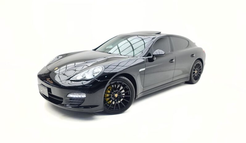 Porsche Panamera Alphaville