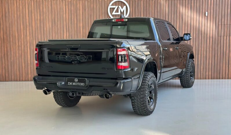 
								RAM 1500 cheio									