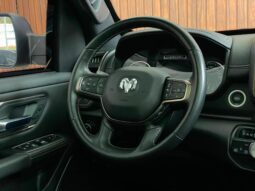 
										RAM 1500 cheio									