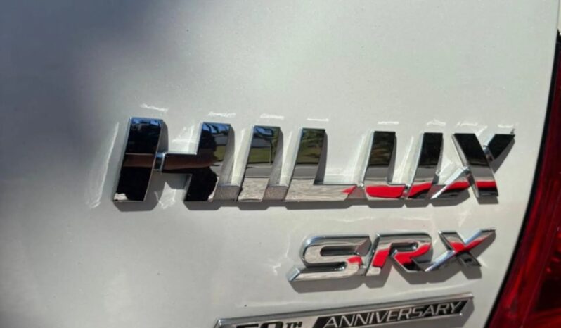 
								TOYOTA HILUX cheio									
