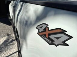 
										TOYOTA HILUX cheio									