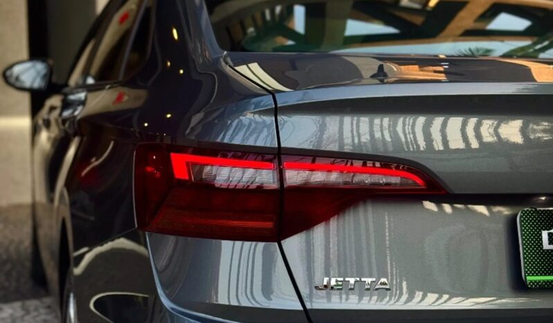 
								VOLKSWAGEN JETTA cheio									