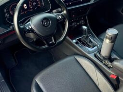 
										VOLKSWAGEN JETTA cheio									