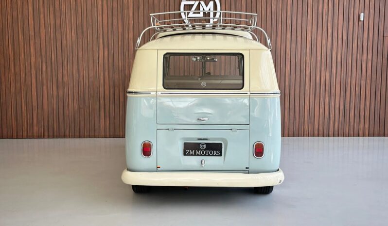 
								VOLKSWAGEN KOMBI cheio									