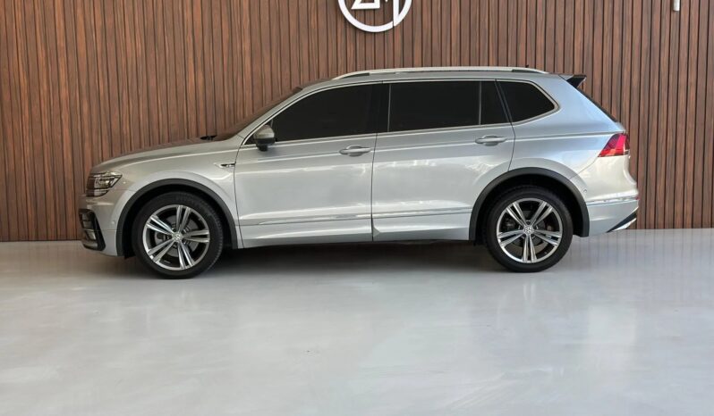 
								VOLKSWAGEN TIGUAN cheio									